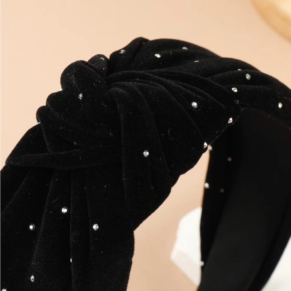 NWT Black Velvet Headband with Rhinestones - Picture 3 of 3